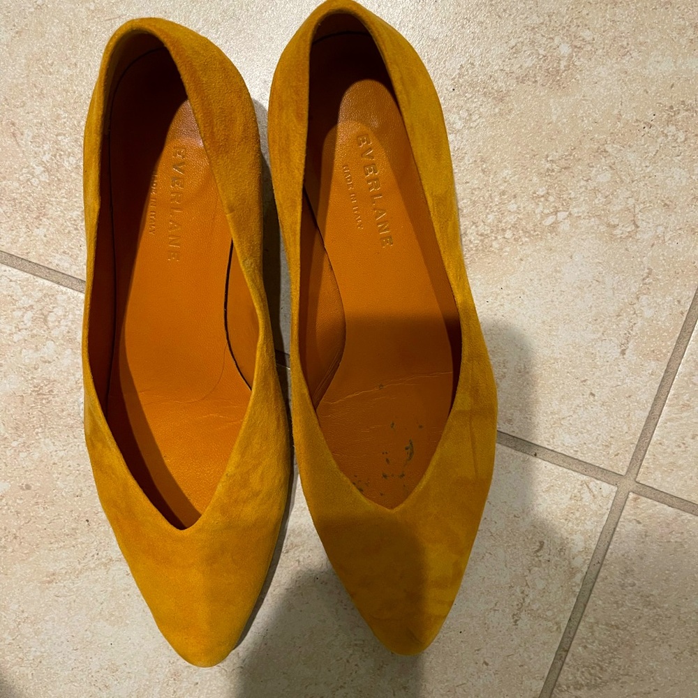 Everlane heels in mustard yellow size 8